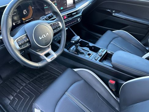 Certified 2025 Kia K5 GT-Line AWD/4WD image 11