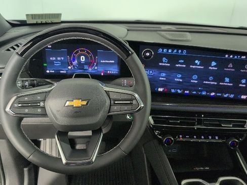 New 2026 Chevrolet Traverse High Country w/ LPO, Floor Liner Package image 13