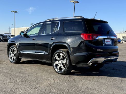 Used 2017 GMC Acadia Denali image 5