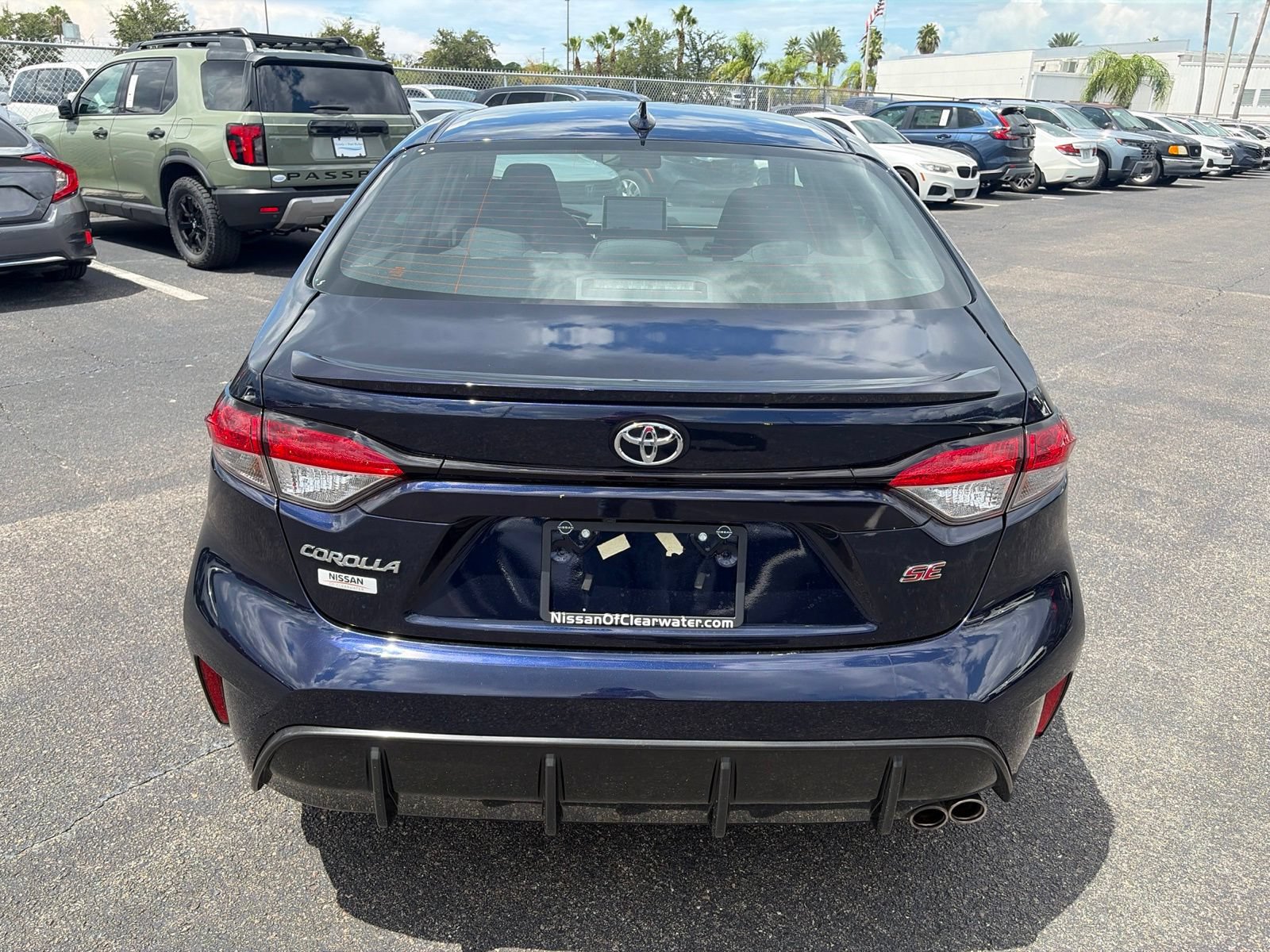 Used 2025 Toyota Corolla SE w/ SE Premium Package FWD image 35