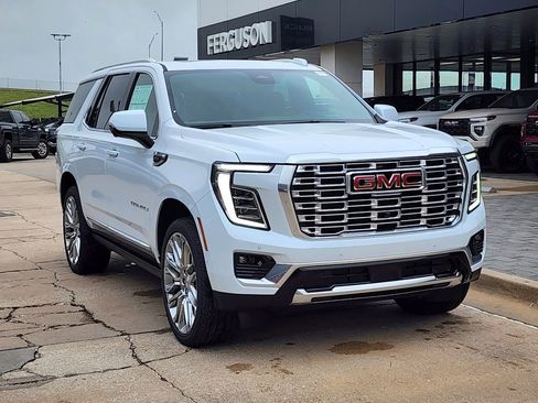 New 2026 GMC Yukon Denali w/ Denali Reserve Package AWD/4WD image 1