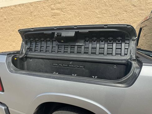 Used 2020 RAM 1500 Laramie AWD/4WD image 14