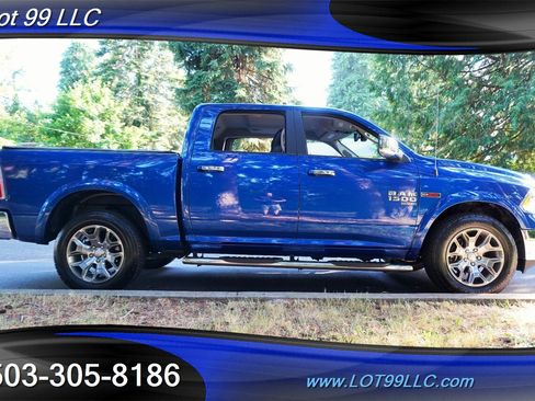 Used 2019 RAM 1500 Laramie w/ Convenience Group AWD/4WD image 8