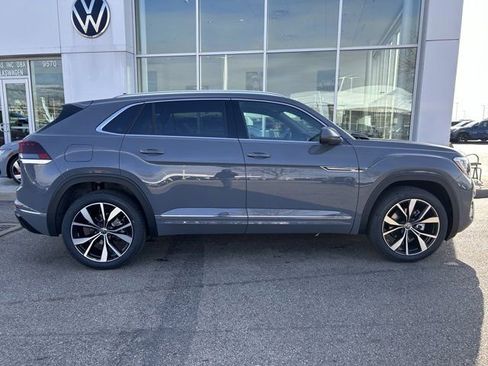 New 2026 Volkswagen Atlas Cross Sport SEL Premium R-Line AWD/4WD image 8
