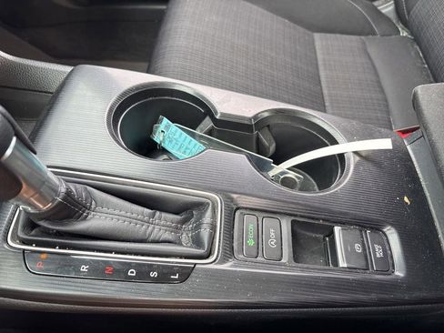 Used 2023 Honda Civic LX image 25