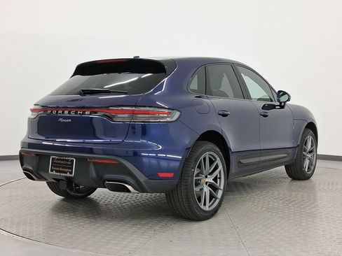 Used 2026 Porsche Macan AWD/4WD image 7