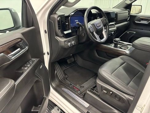 Used 2023 GMC Sierra 1500 SLT w/ SLT Convenience Package AWD/4WD image 15