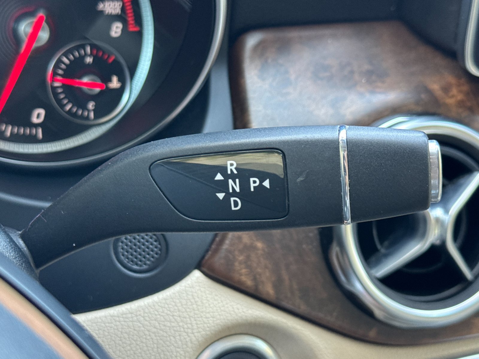 Certified 2019 Mercedes-Benz GLA 250 image 20
