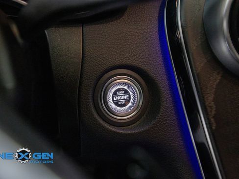 Used 2021 Mercedes-Benz GLC 300 4MATIC image 18