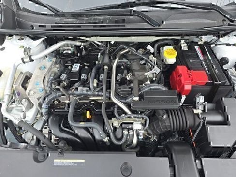 Used 2024 Nissan Sentra SV FWD image 10