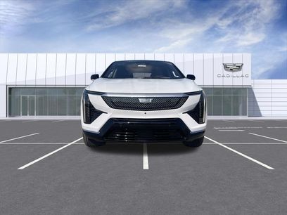 New 2027 Cadillac Optiq Luxury w/ LPO, Floor Liner Package