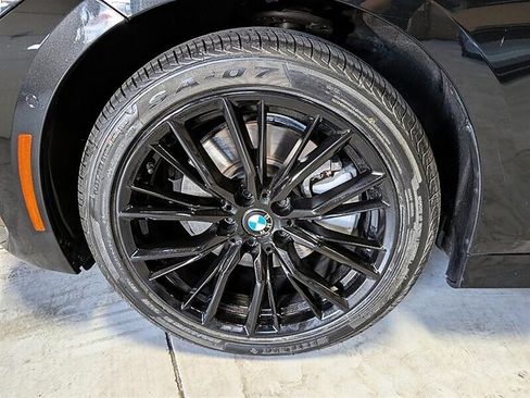 Used 2023 BMW 330i xDrive Sedan w/ Premium Package AWD/4WD image 15