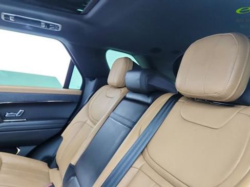 Used 2025 Land Rover Range Rover Sport Dynamic SE image 29