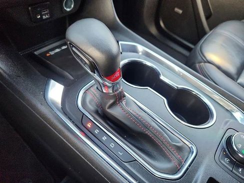 Certified 2023 Chevrolet Traverse RS image 16