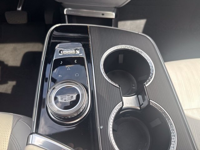 Certified 2024 Cadillac Lyriq Luxury w/ LPO, Floor Liner Package AWD/4WD image 24
