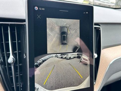 New 2026 Volvo XC60 B5 Plus w/ Protection Package Premier image 11