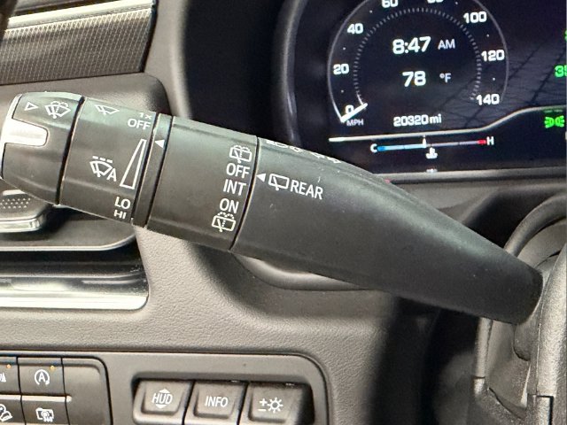 Used 2024 GMC Yukon XL AT4 w/ Technology Package AWD/4WD image 20