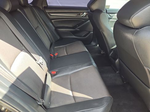 Used 2019 Honda Accord Sport image 29