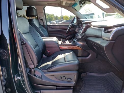 Used 2018 Chevrolet Tahoe Premier AWD/4WD image 13