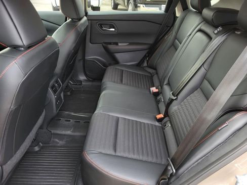 Used 2025 Nissan Rogue Rock Creek w/ Rock Creek Premium Package image 19