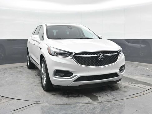 Used 2021 Buick Enclave Avenir w/ Avenir Technology Package AWD/4WD image 6