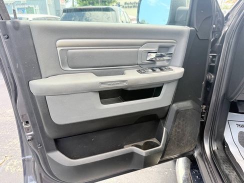 Used 2018 RAM 1500 Big Horn RWD image 8