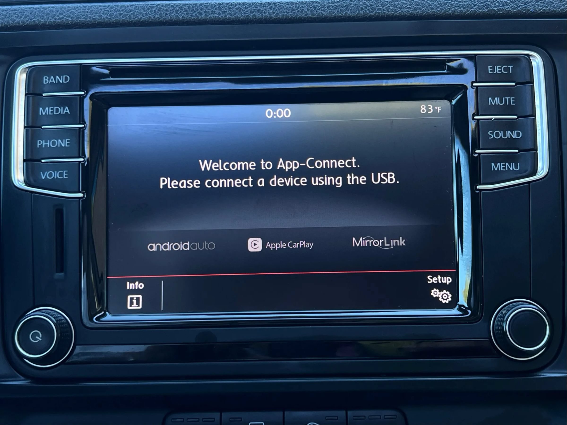 Used 2017 Volkswagen Jetta SE FWD image 32