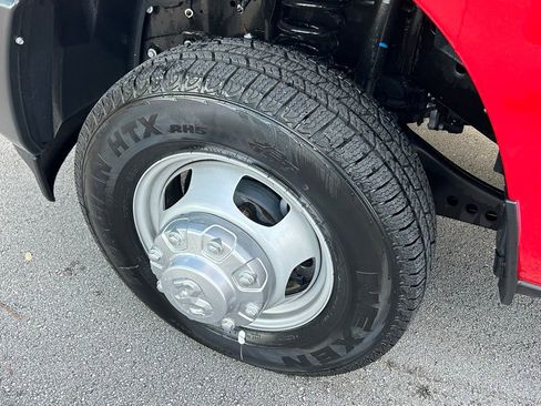 Used 2024 RAM 3500 Tradesman image 16