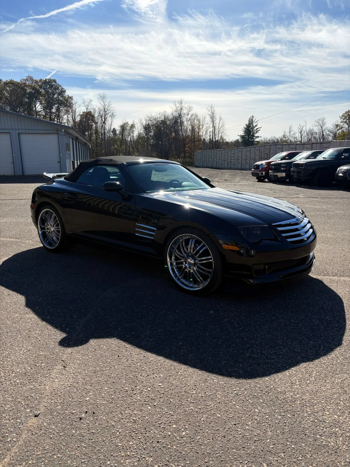 Used 2005 Chrysler Crossfire SRT-6 RWD image 3