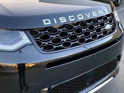 Used 2024 Land Rover Discovery Sport S image 31