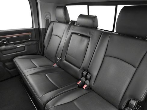 Used 2018 RAM 3500 Laramie w/ Sport Appearance Group image 17