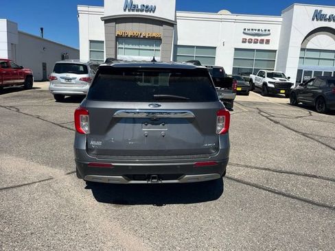 Used 2023 Ford Explorer XLT w/ Equipment Group 202A AWD/4WD image 6