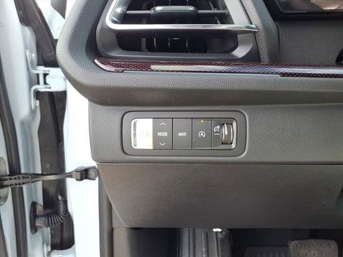 New 2026 Chevrolet Tahoe High Country image 11