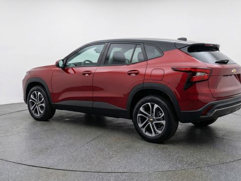 Used 2025 Chevrolet TrailBlazer LT image 6