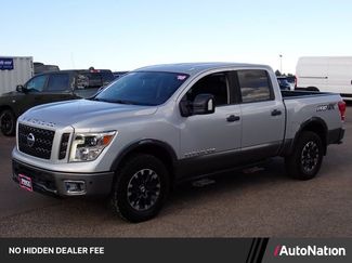 Used 2018 Nissan Titan PRO-4X w/ Pro-4x Convenience Package AWD/4WD video 1