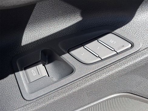 New 2025 Audi Q3 2.0T Premium Plus image 31