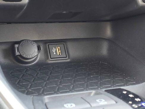 Certified 2023 Toyota RAV4 LE image 33