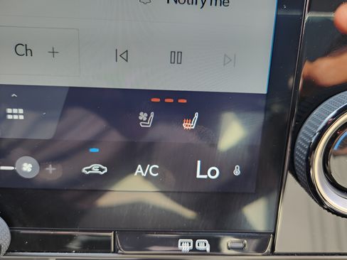 Used 2024 Lexus NX 250 FWD image 21