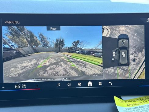 Certified 2025 BMW X3 xDrive30i w/ Premium Package image 25