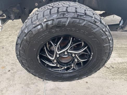 Used 2016 Ford F350 King Ranch w/ FX4 Off-Road Package image 2