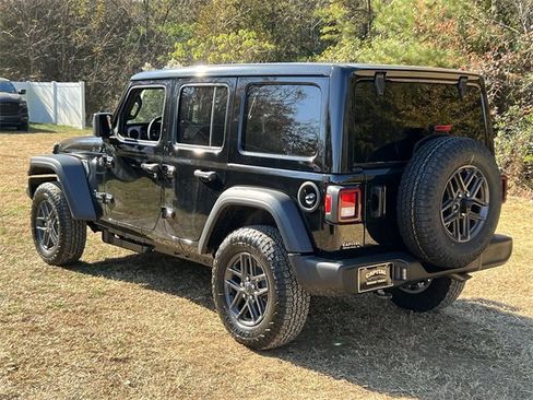 New 2026 Jeep Wrangler Sport S image 11