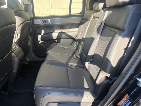 Used 2025 Hyundai Santa Fe XRT AWD/4WD image 16