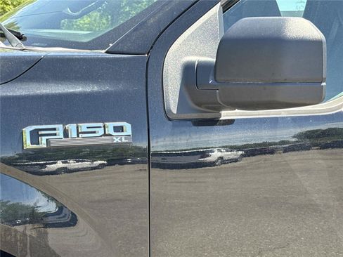 Used 2016 Ford F150 XL w/ Equipment Group 101A Mid AWD/4WD image 22