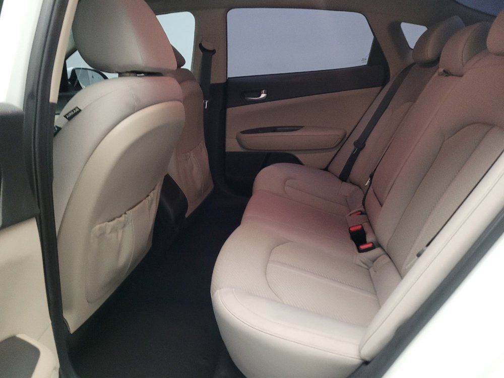 Used 2018 Kia Optima LX FWD image 18