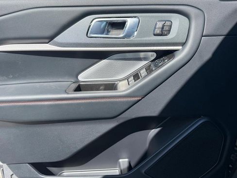New 2026 Ford Explorer ST image 28