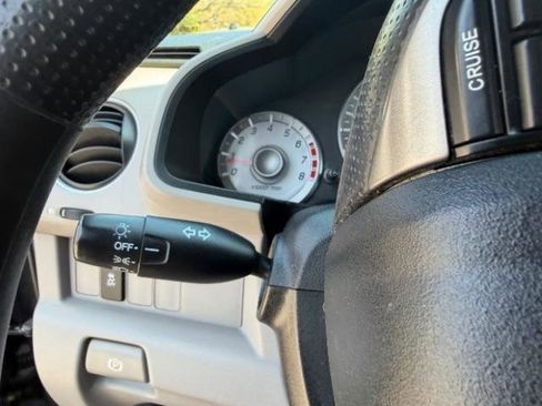 Used 2015 Honda Pilot LX image 25