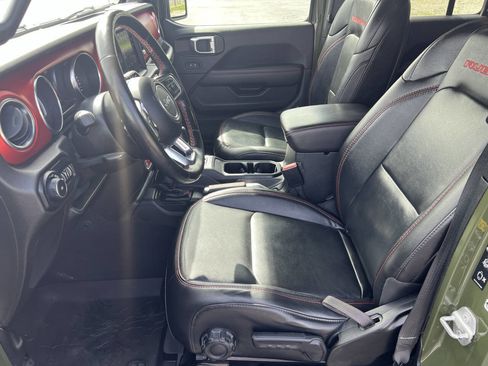 Used 2021 Jeep Wrangler Unlimited Rubicon image 23