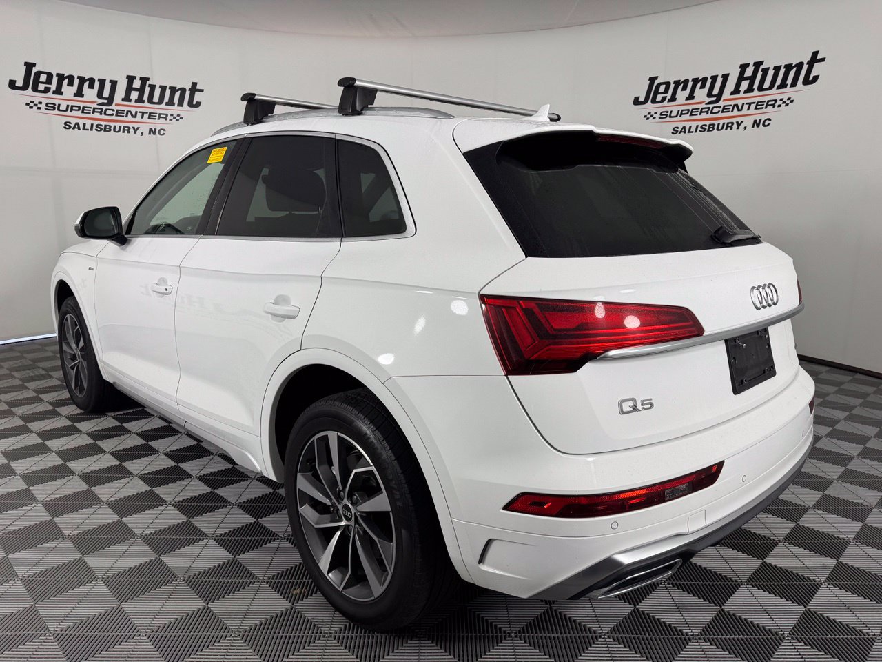 Used 2023 Audi Q5 2.0T Premium Plus AWD/4WD image 9