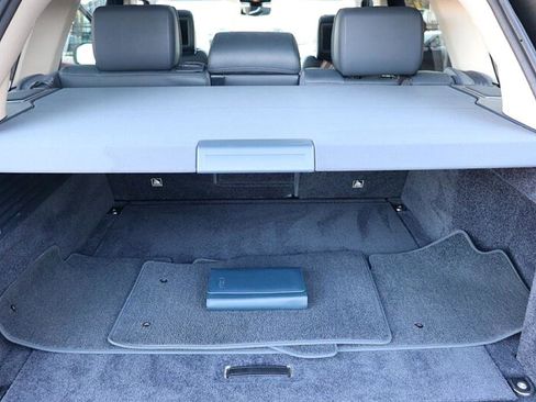 Used 2019 Land Rover Range Rover HSE image 34