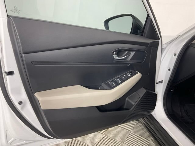 Used 2025 Honda Accord LX image 13